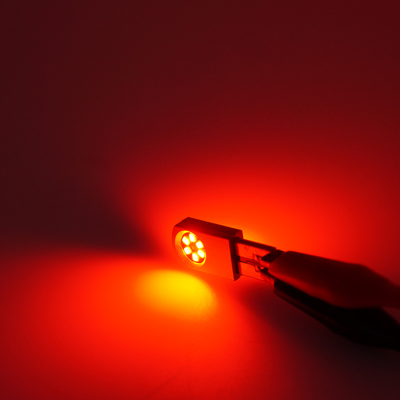 Lampe à ampoule à LED de couleur rouge T10