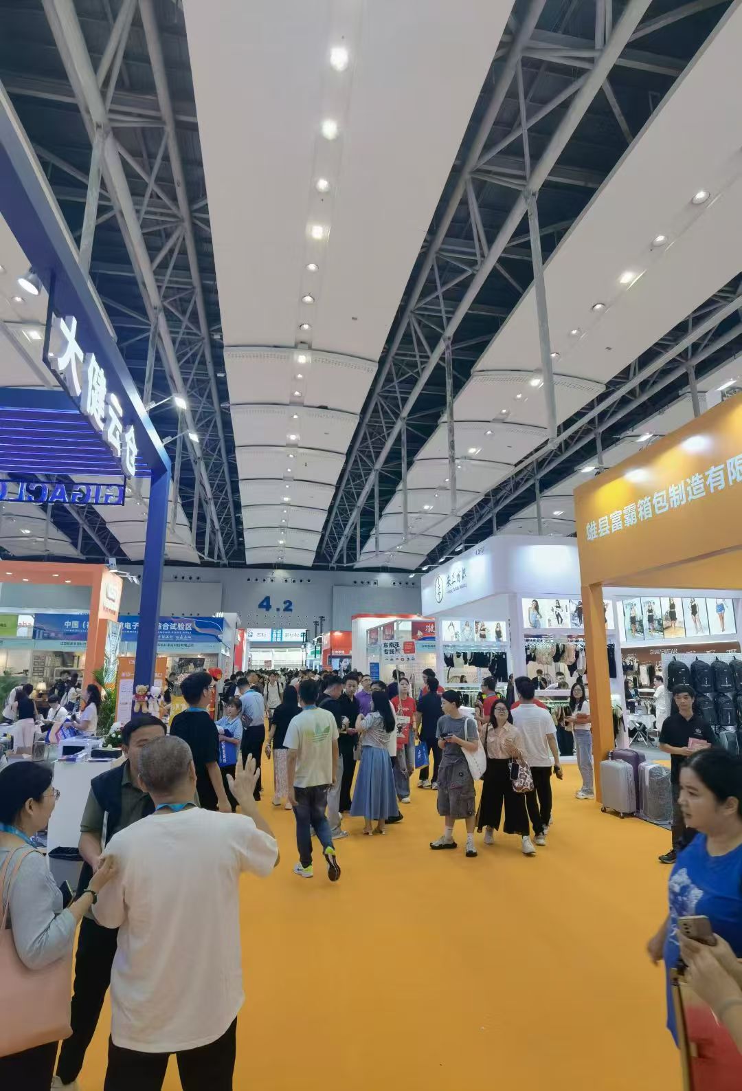 CAR VOITURE, Soci&eacute;t&eacute;, fabricant, fabriqu&eacute; en Chine, feu arri&egrave;re, lumi&egrave;re de travail, lumi&egrave;re lat&eacute;rale, lumi&egrave;re du camion